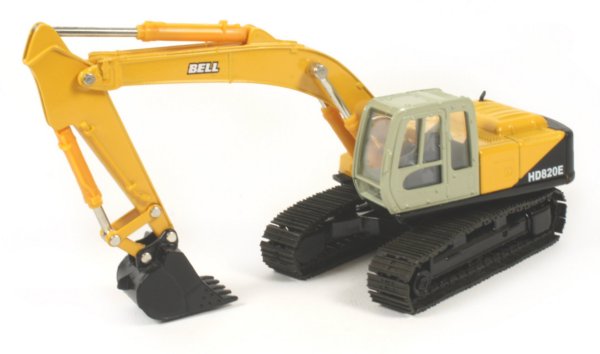 Bell HD820E Tracked Excavator