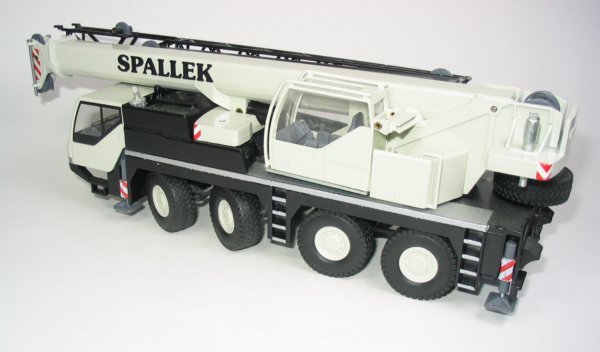 Liebherr LTM1060-2 - Spallek