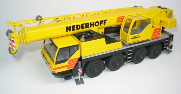 Liebherr LTM1060-2 - Nederhoff