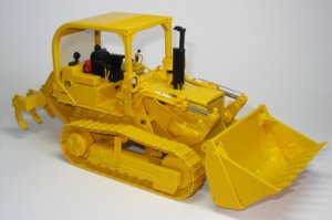 International Harvester 175C tracked loader