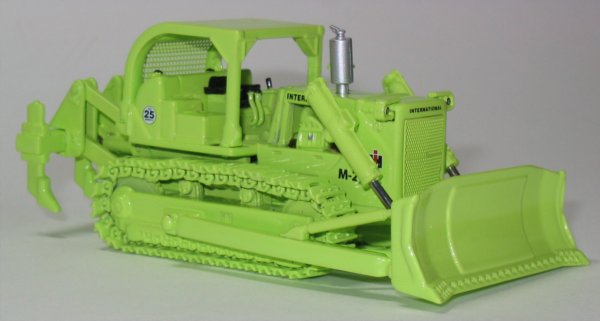 I.H TD25 "Municipal" bulldozer