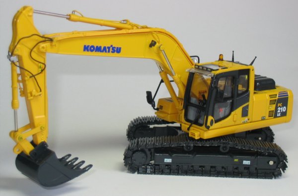Komatsu PC210LC Tracked Excavator