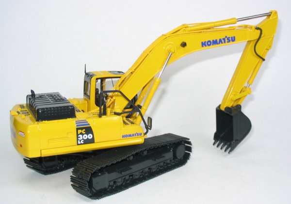 Komatsu PC300 Tracked Excavator
