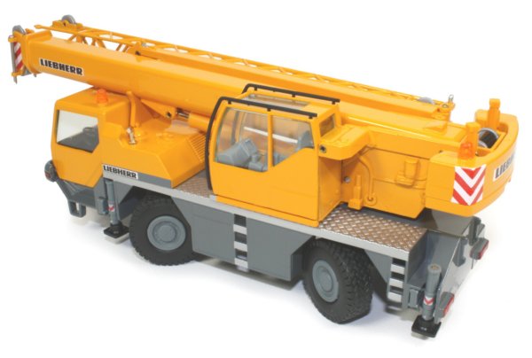 Liebherr LTM1030-2.1 Mobile Crane