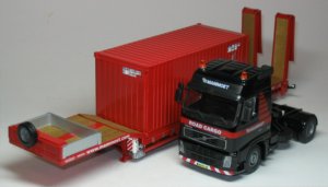 Volvo with 3-axle trailer and container