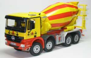 Liebherr HTM904 mixer in NBG livery