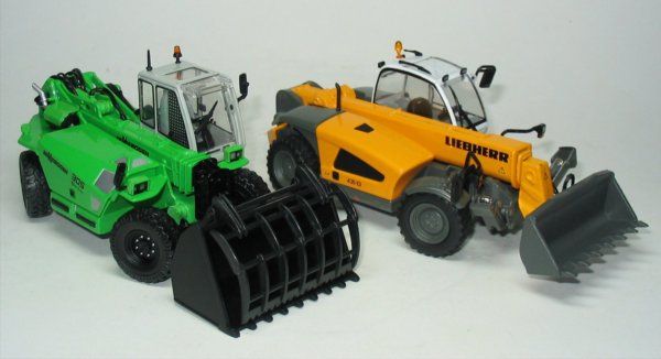 Sennebogen 305 and Liebherr TL435 Telescopic Handlers