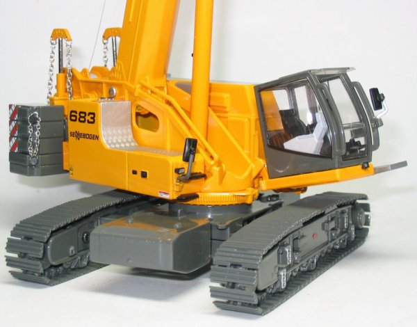 Sennebogen 683 Tracked Telescopic Crane