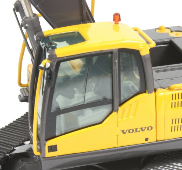 Volvo EC460C Tracked Excavator