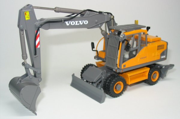 Volvo EW180C Wheeled Excavator