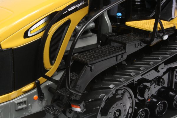 Challenger MT875E Tractor