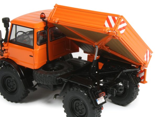 MB Unimog 406