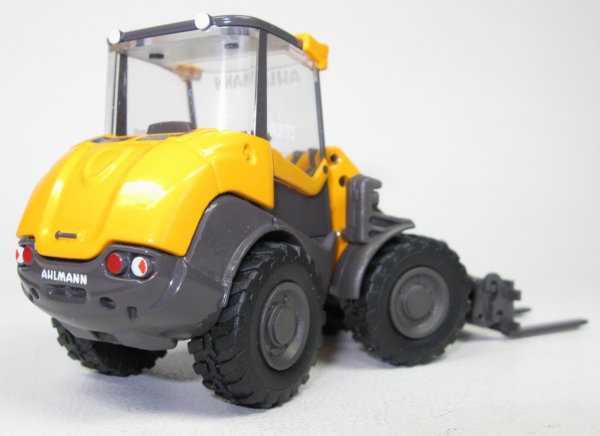 Ahlmann AX85 Wheel Loader