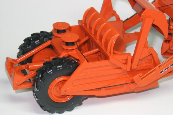 Allis Chalmers TS300 motor scraper