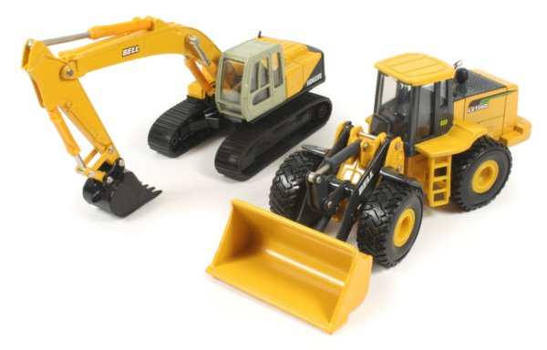 Bell HD820E Tracked Excavator