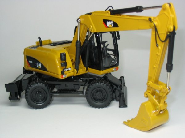 Caterpillar 316D Wheeled Loader