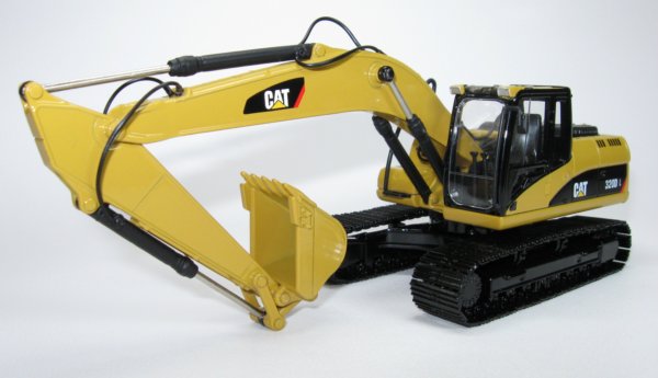 Caterpillar 320DL Tracked Excavator