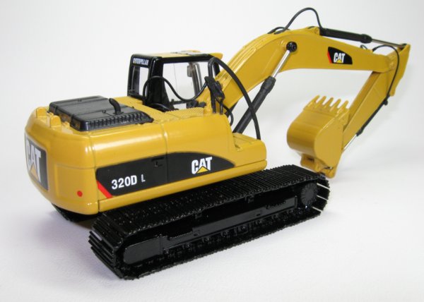 Caterpillar 320DL Tracked Excavator