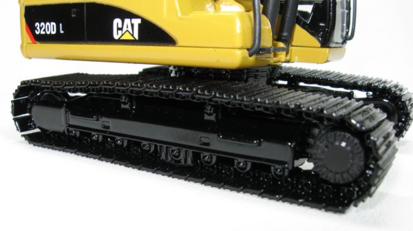 Caterpillar 320DL Tracked Excavator