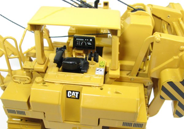 Caterpillar 587T Pipe Layer