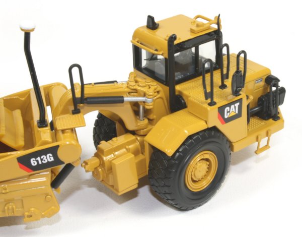 Caterpillar 613G