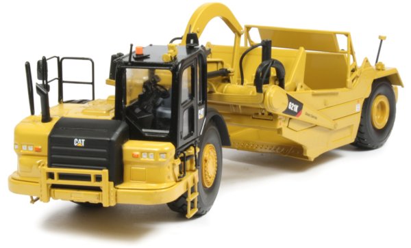 Caterpillar 621K Scraper