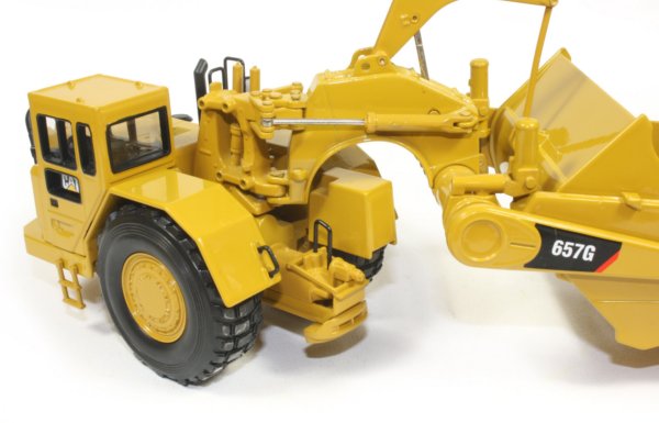 Caterpillar 657G