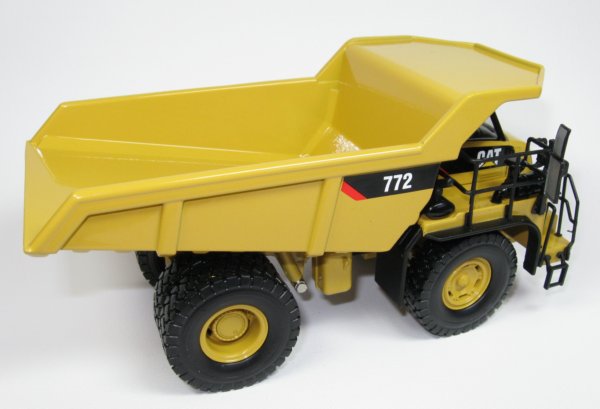 Caterpillar 772 Quarry Truck