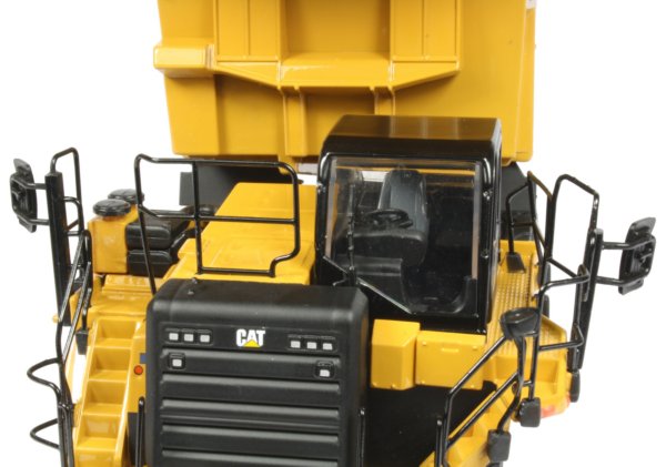 Caterpillar 775G Quarry Truck