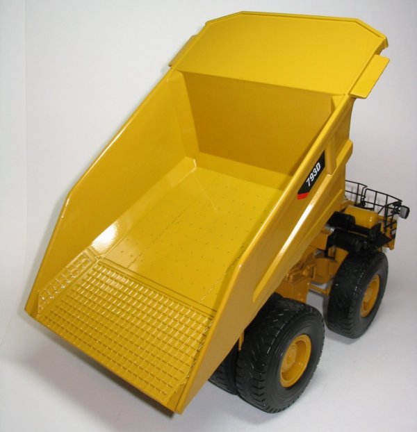 Caterpillar 793D Mining Truck