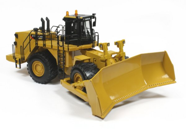 Miniature Construction World - Caterpillar 854K Wheeled Dozer