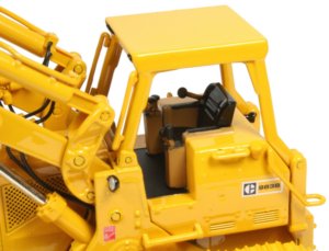 Caterpillar 983B Track Loader