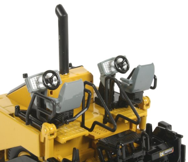 Caterpillar AP600D wheeled paver