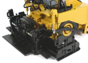 Caterpillar AP600D wheeled paver
