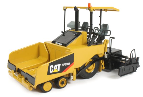 Caterpillar AP600D Wheeled Paver