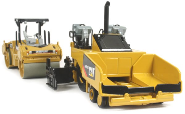 Caterpillar AP600D wheeled paver