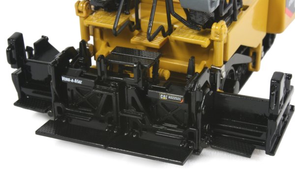 Caterpillar AP655D Tracked Paver