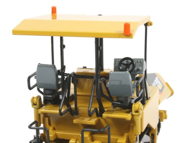 Caterpillar AP655D Tracked Paver