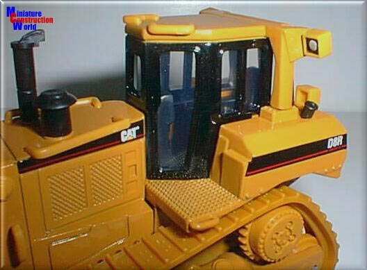 Cat D8R Series II dozer