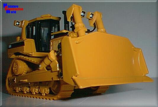 Cat D8R Series II dozer