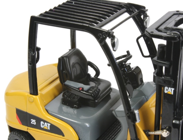 Cat DP25N Lift Truck