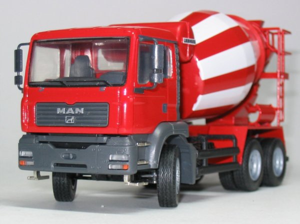 Liebherr HTM704 concrete mixer