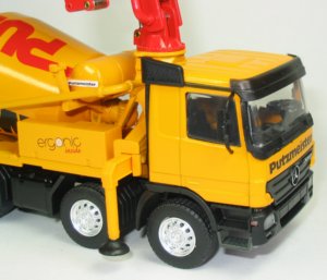 Putzmeister M24-3 Pumi
