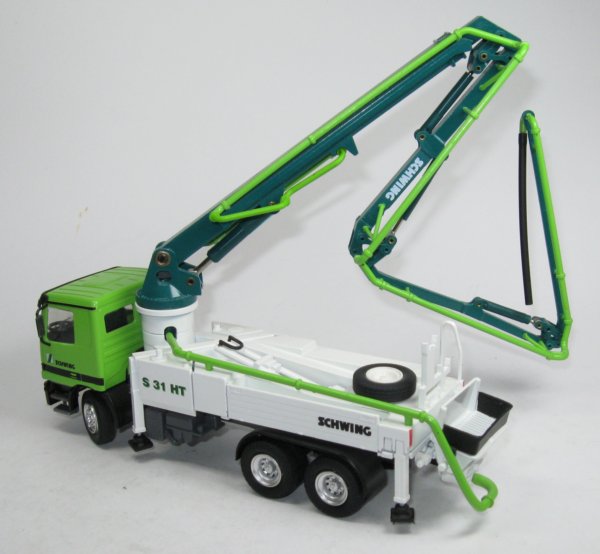 Schwing S31-HT concrete pump