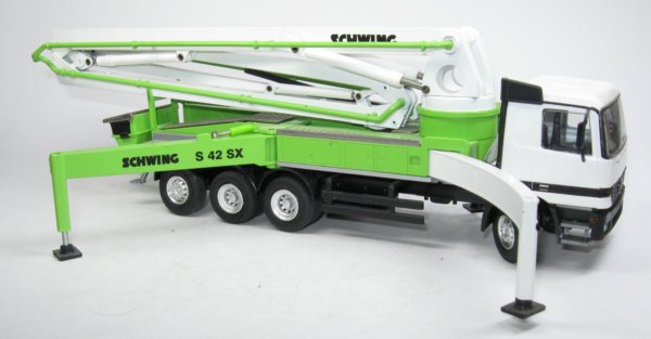 Schwing S42-SX concrete pump