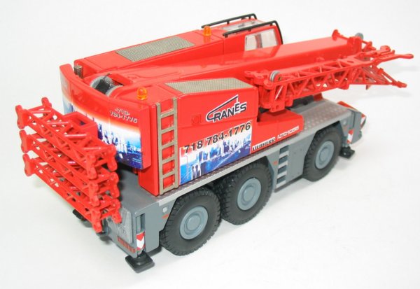 Liebherr LTC1055-3.1 in Cranes Inc livery