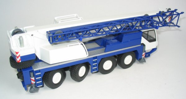 Liebherr LTM1060-2 - AutoRent