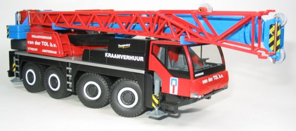 Liebherr LTM1060-2 - Van Der Tol