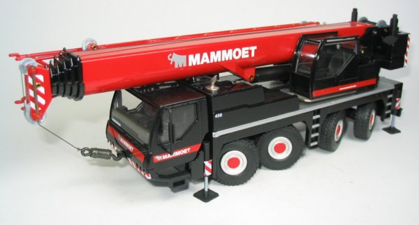 Liebherr LTM1070-4.1 - Mammoet
