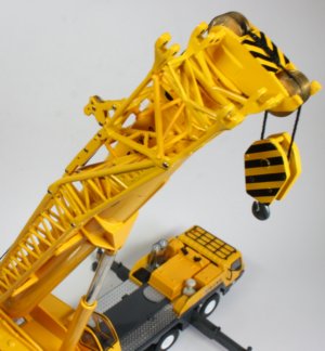 XCMG QAY200 Mobile Crane